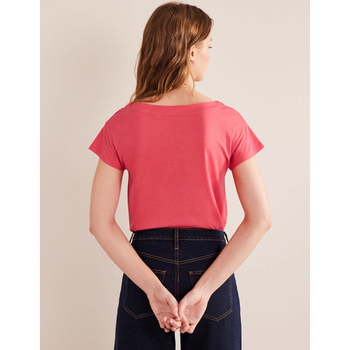 보덴 Boden Supersoft Slash Neck Tee - Coral