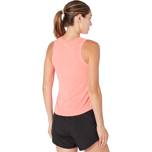  Brooks Distance Tank