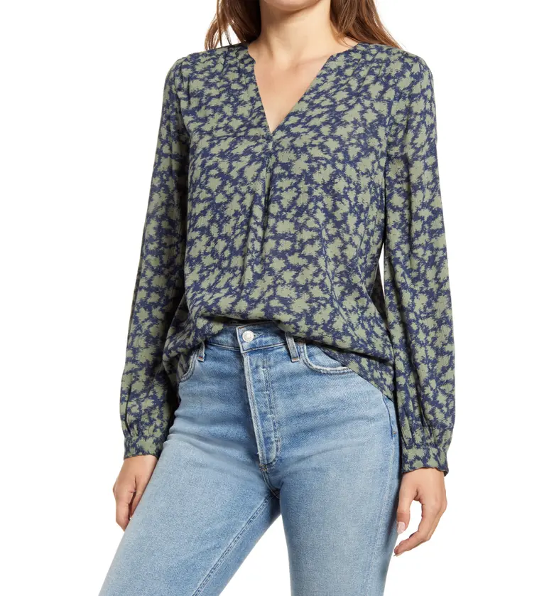 Caslon V-Neck Long Sleeve Crinkle Crepe Shirt_GREEN- NAVY IKAT ANIMAL