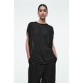 KNITTED CIRCLE-CUT T-SHIRT