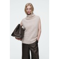 THE FUNNEL-NECK BRUSHED-CASHMERE TANK