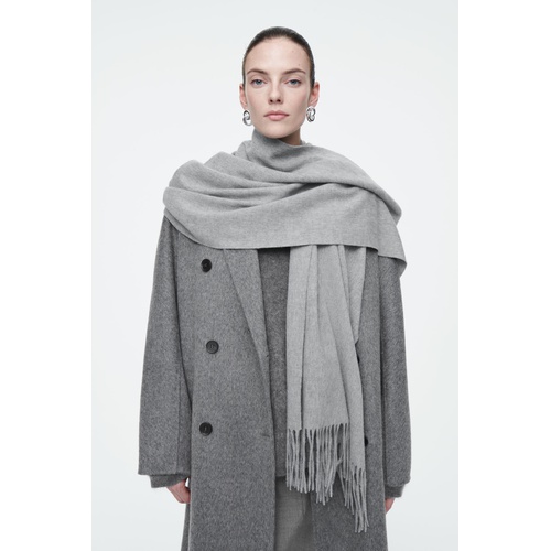 COS FRINGED WOOL SCARF