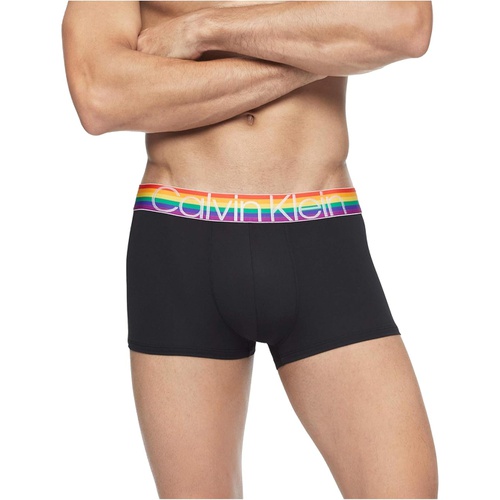 캘빈클라인 Calvin Klein Underwear The Pride Edit Low Rise Trunks