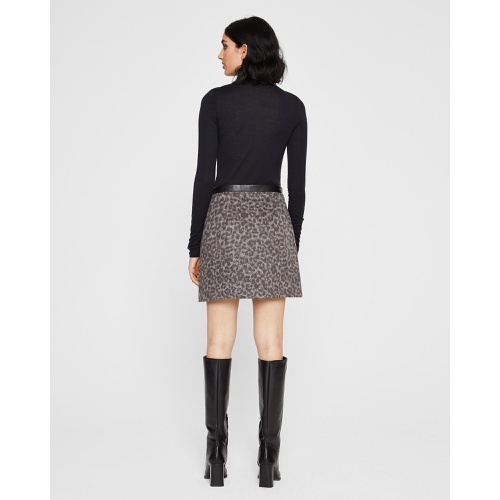 클럽모나코 Leopard Print Centie Mini Skirt