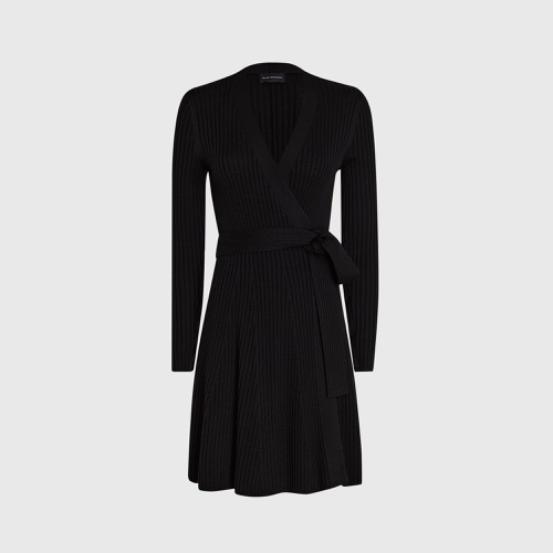 클럽모나코 Short Wrap Sweater Dress