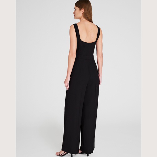 클럽모나코 Crepe Square-Neck Jumpsuit