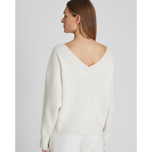 클럽모나코 Brushed Cashmere V-Back Sweater