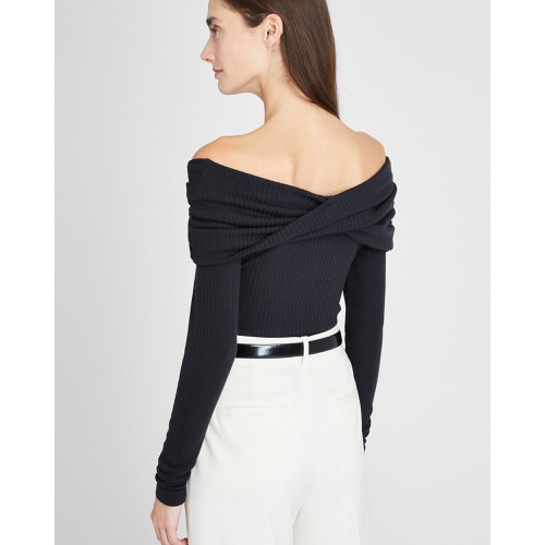 클럽모나코 Off-The-Shoulder Knit Top