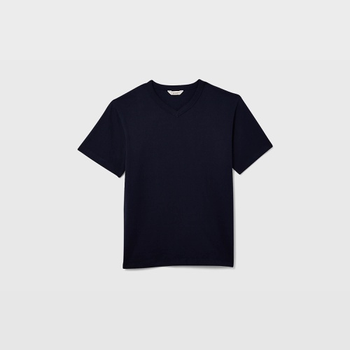 클럽모나코 Relaxed V-Neck Tee