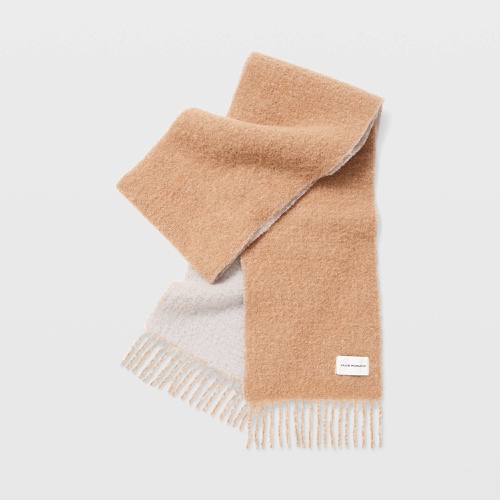 클럽모나코 Cozy Wool Scarf