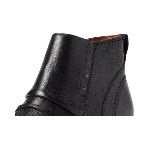  Cobb Hill Laurel Rivet Boot