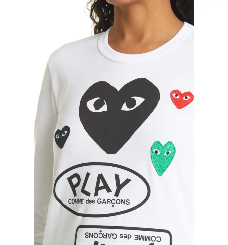 꼼데가르송 Comme des Garcons PLAY Heart Face Graphic Tee_White