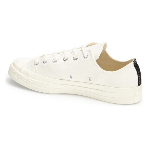 꼼데가르송 Comme des Garcons PLAY x Converse Chuck Taylor Low Top Sneaker_WHITE