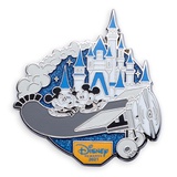 Mickey and Minnie Mouse Pin ? Plane Crazy ? Disney Visa Cardmember Exclusive 2021