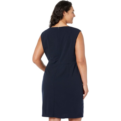  Donna Morgan Plus Size Mini Dress with Twist