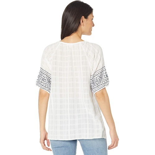  Dylan by True Grit Short Sleeve Tate Embroidery Top