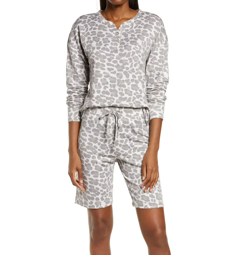 Emerson Road Snow Leopard Print Henley Short Pajamas_WHITE LEOPARD
