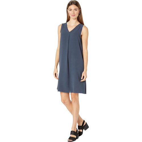  Eileen Fisher V-Neck Knee Length Dress in Silk Georgette Crepe