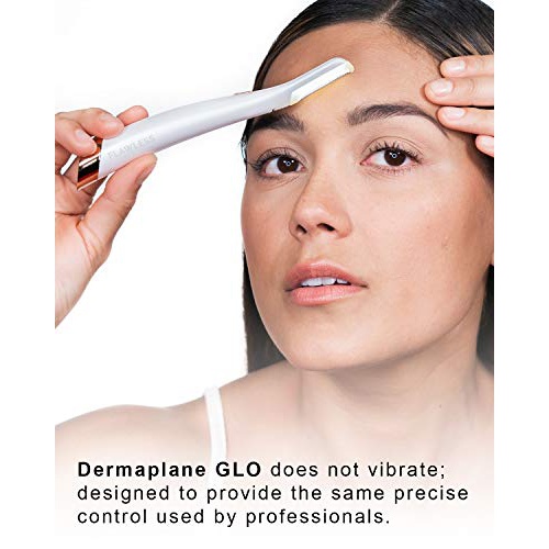  Finishing Touch Flawless Dermaplane Glo Lighted Facial Exfoliator - Non-Vibrating and Includes 6 Replacement Heads, White/Rose Gold