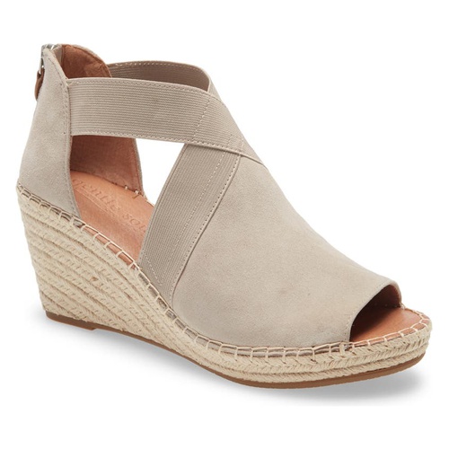  Gentle Souls by Kenneth Cole Gentle Souls Signature Colleen Wedge Sandal_MUSHROOM SUEDE