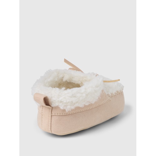 갭 Gap Baby & Toddler Cozy Moc Slippers