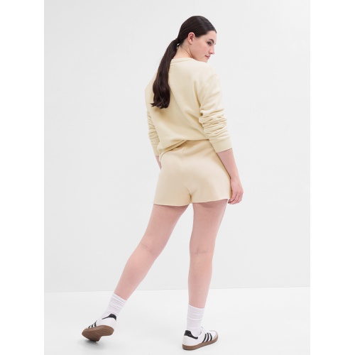갭 Gap Logo Fleece Shorts