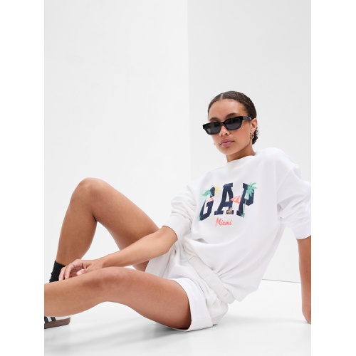 갭 Relaxed Gap City Logo Sweatshirt