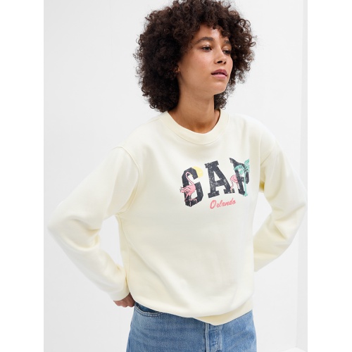 갭 Relaxed Gap City Logo Sweatshirt