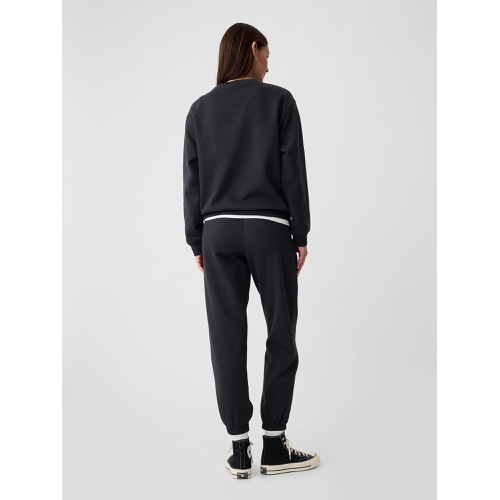 갭 Fleece Joggers