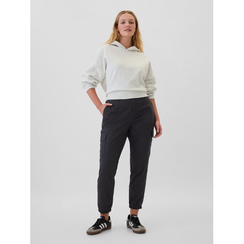 갭 Girlfriend Khaki Cargo Joggers