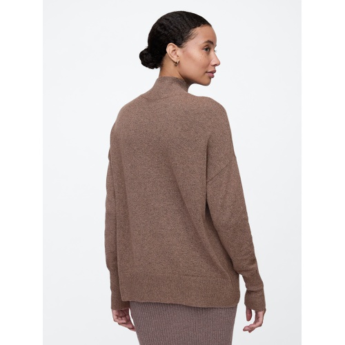 갭 Oversized CashSoft Mockneck Sweater