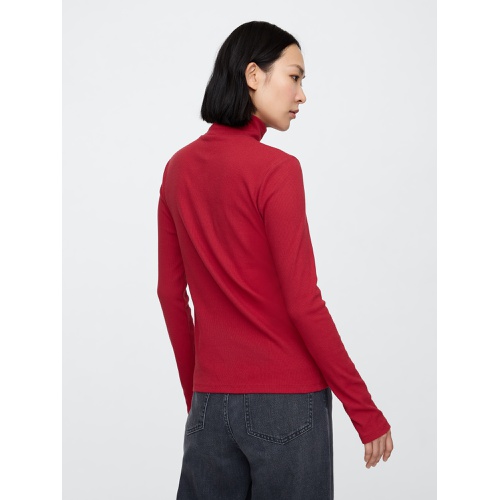 갭 Ribbed Turtleneck T-Shirt