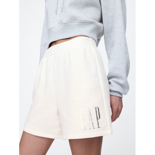 갭 Gap Logo Shorts