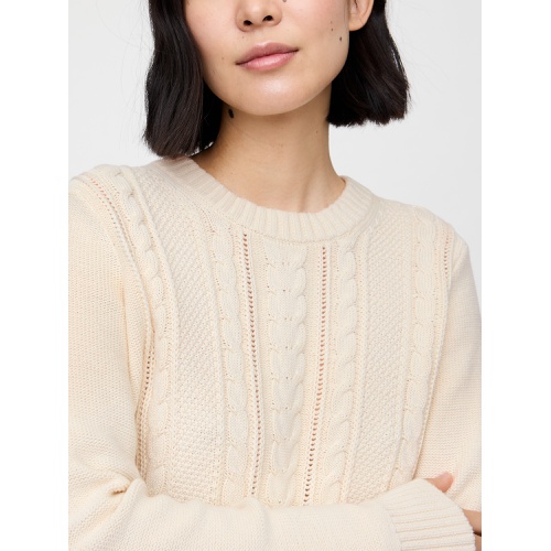 갭 Cable-Knit Crewneck Sweater