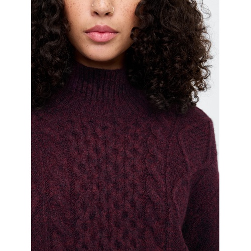 갭 Oversized Cable-Knit Mockneck Sweater