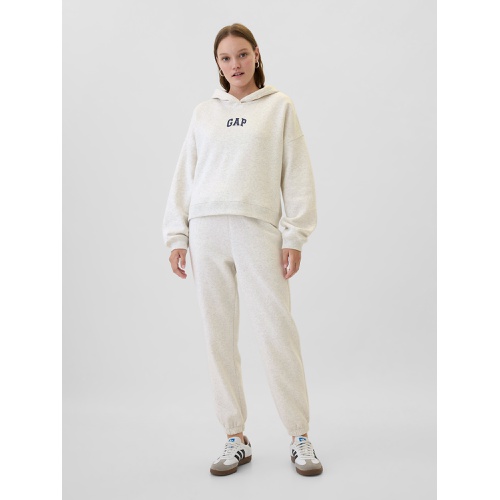 갭 Relaxed Gap Mini-Logo Cropped Hoodie