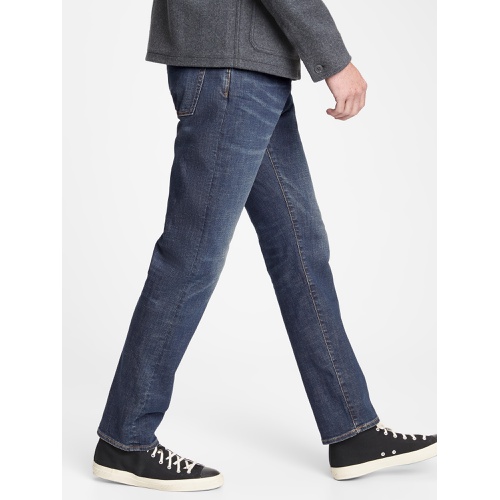 갭 Athletic Taper Jeans in GapFlex