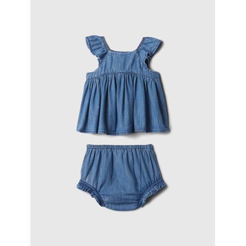 갭 Baby Embroidered Denim Outfit Set