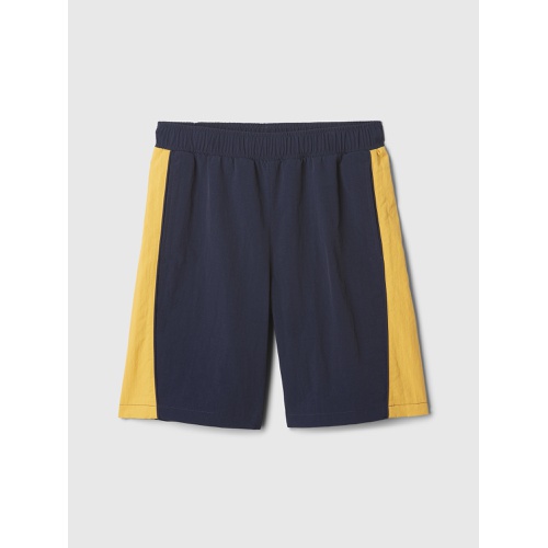 갭 Kids Recycled Nylon Shorts