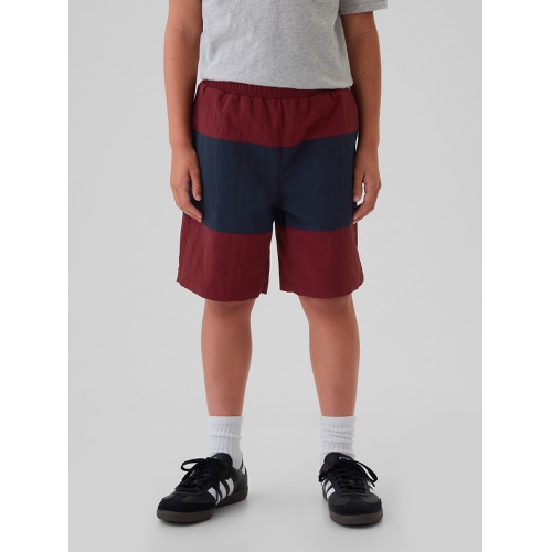 갭 Kids Recycled Nylon Shorts