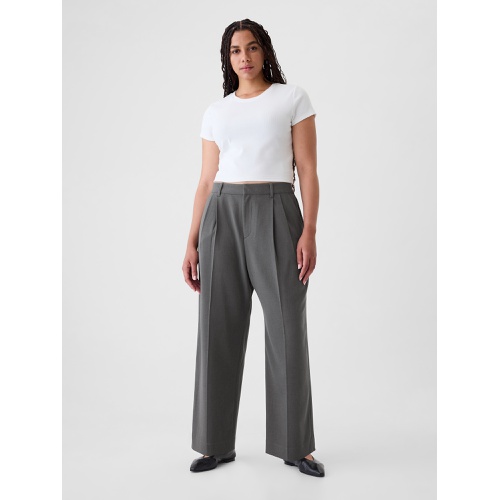 갭 365 High Rise Brushed Twill Pleated Taper Trousers