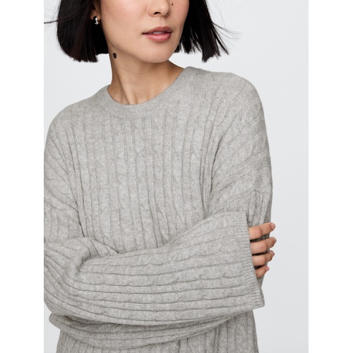 갭 CashSoft Cable-Knit Sweater