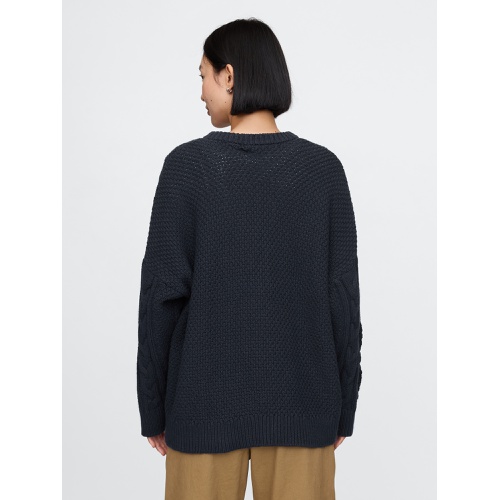 갭 Oversized Mixed Cable-Knit Sweater