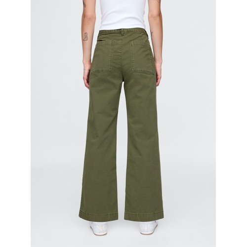 갭 High Rise Stride Wide-Leg Ankle Khakis