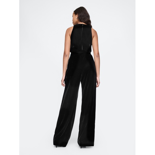 갭 Recycled Velvet V-Neck Jumpsuit