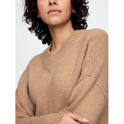 갭 CashSoft Cropped High V-Neck Sweater