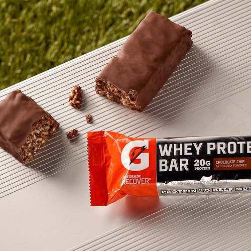  Gatorade Whey Protein Bars, Cookies & Creme, 2.8 oz bars (Pack of 12, 20g of protein per bar)