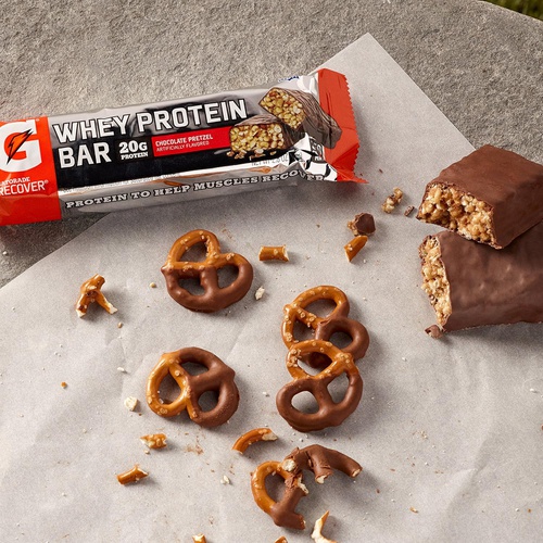  Gatorade Whey Protein Bars, Chocolate Pretzel, 2.8 oz bars (Pack of 12, 20g of protein per bar)