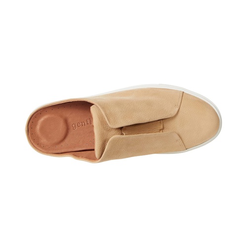  Gentle Souls by Kenneth Cole Rory Ruffle Mule