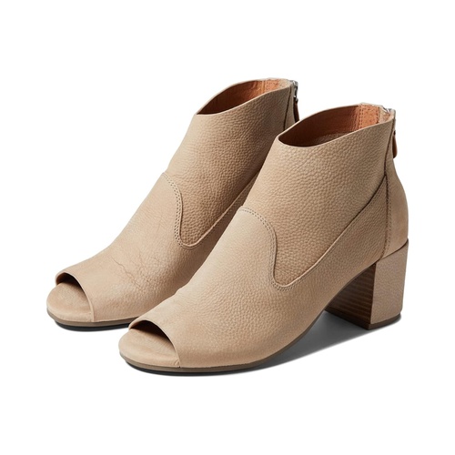  Gentle Souls by Kenneth Cole Charlene Hooded Bootie
